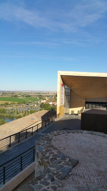 Toledo Flat, City Centre מראה חיצוני תמונה