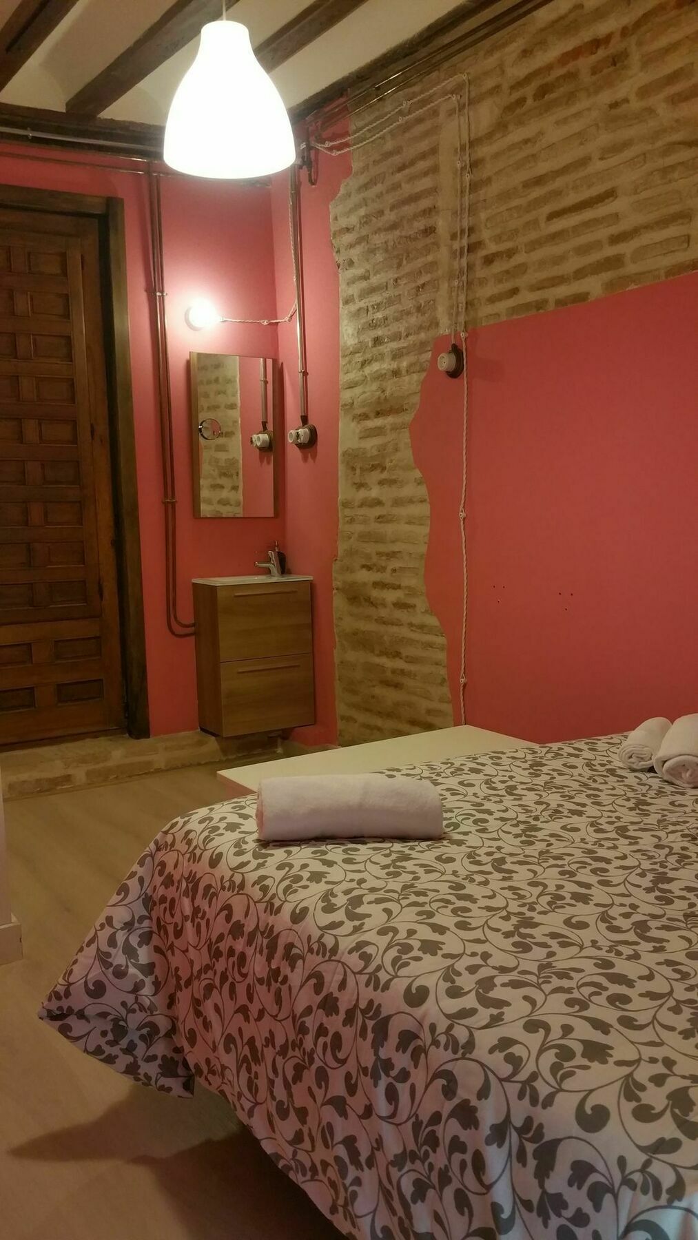 Toledo Flat, City Centre מראה חיצוני תמונה